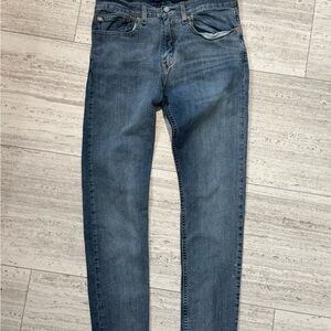 “Levi’s Distressed Vintage Wash Jeans Women Faded Grunge Denim”